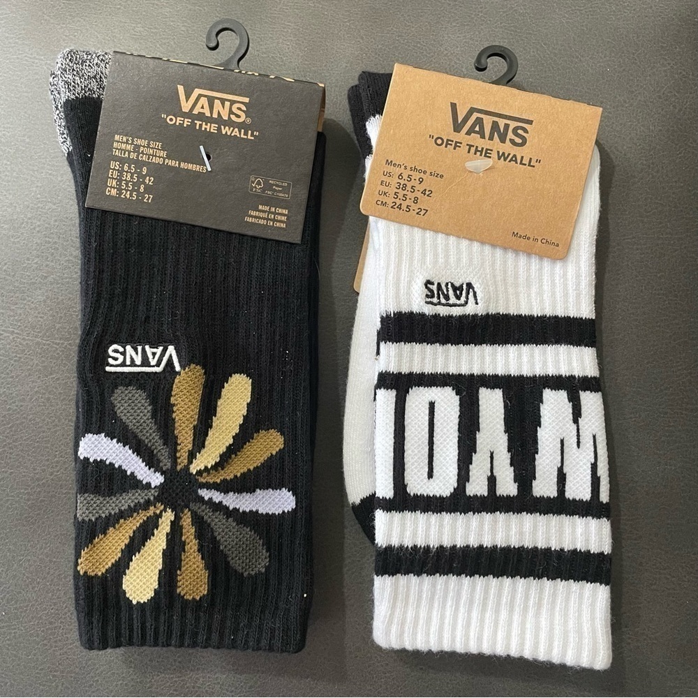 NWT Vans Crew Socks Graphic Off the Wall Men’s 6.5-9